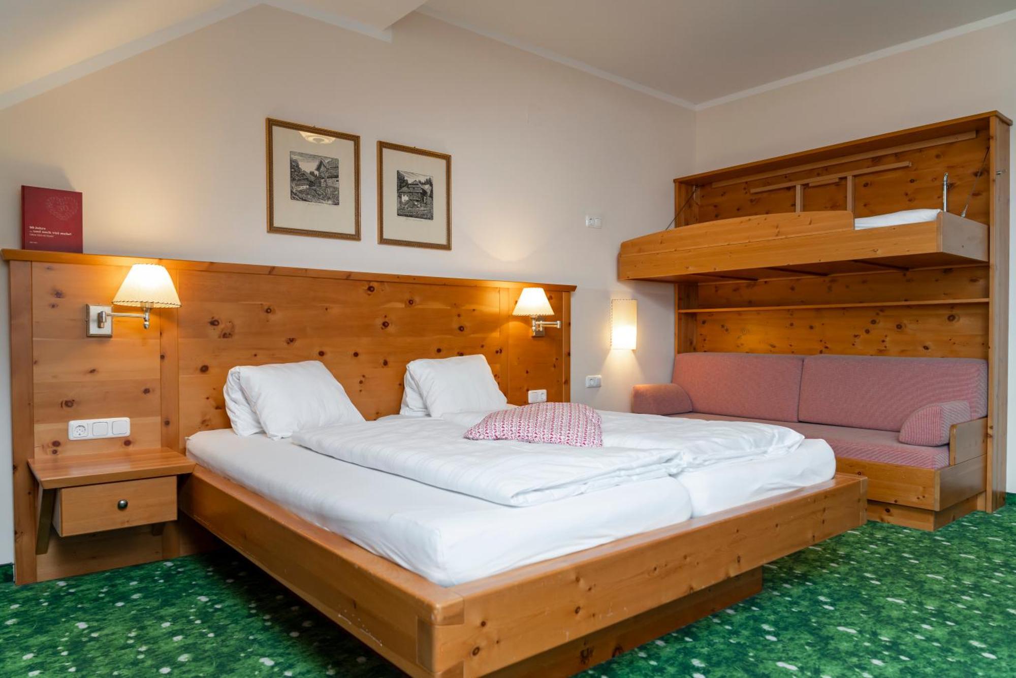 Heidi-Hotel Falkertsee - Kinderhotel Patergassen Eksteriør bilde