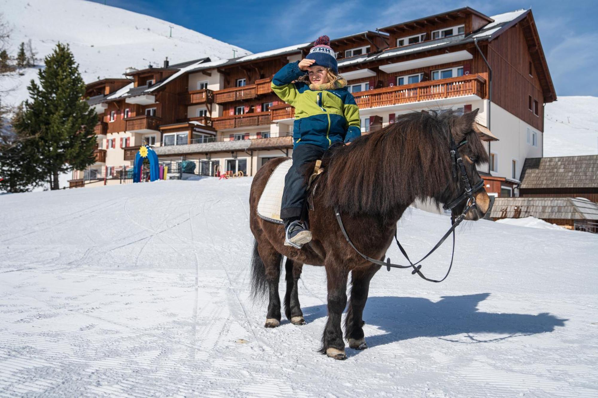 Heidi-Hotel Falkertsee - Kinderhotel Patergassen Eksteriør bilde