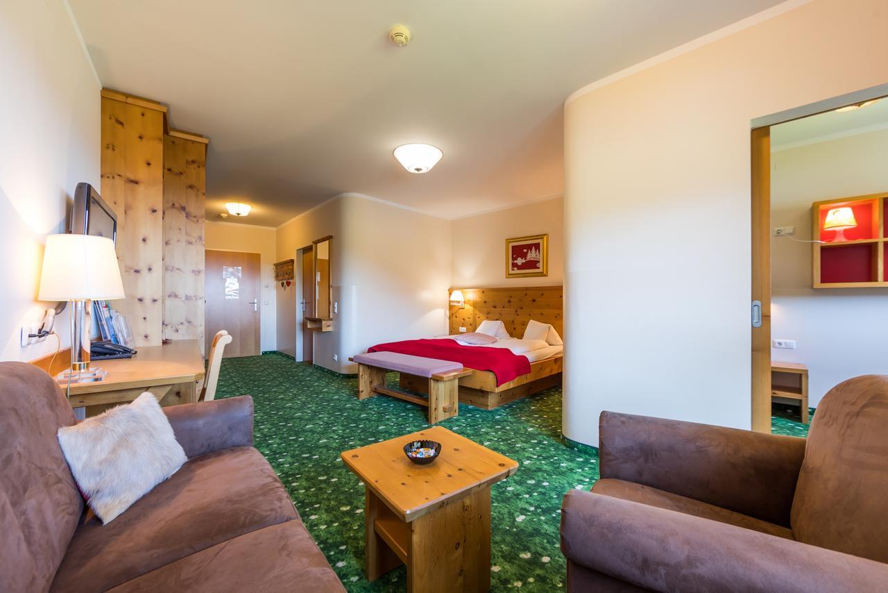 Heidi-Hotel Falkertsee - Kinderhotel Patergassen Eksteriør bilde